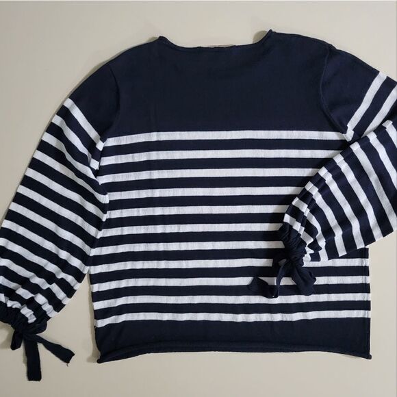 Philosophy Women's Nautical Navy Striped Lightweight Sweater - Picture 13 of 13
